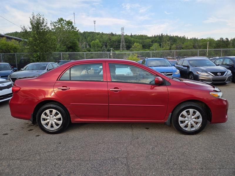 toyota Corolla 2011 - 4