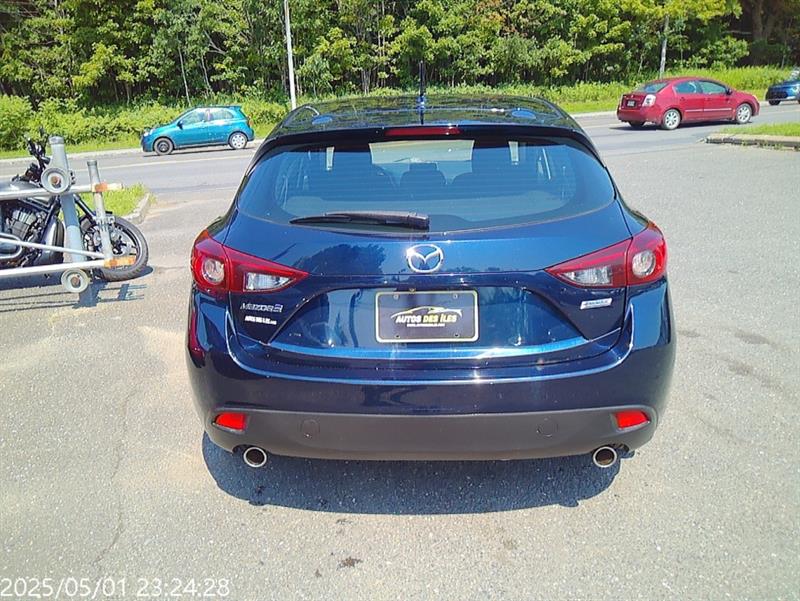 mazda Mazda3 2015 - 11