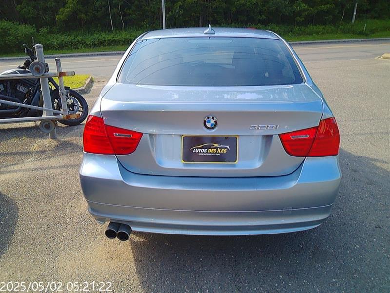 bmw Série 3 2011 - 12