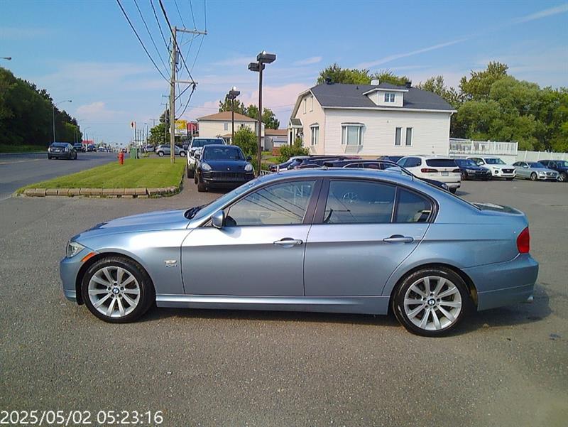 bmw Série 3 2011 - 24