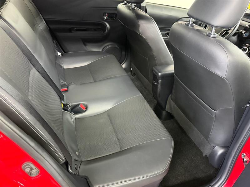 toyota Prius c 2019 - 9