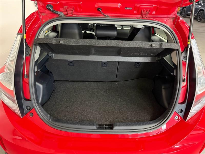 toyota Prius c 2019 - 10