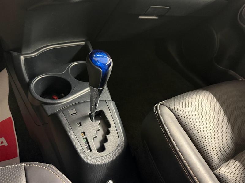 toyota Prius c 2019 - 32