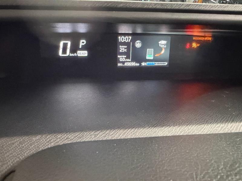 toyota Prius c 2019 - 33