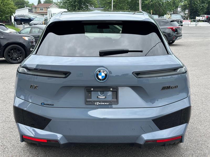 bmw iX 2023 - 9