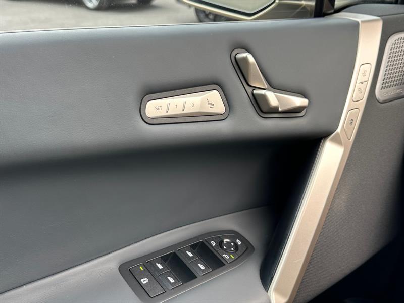 bmw iX 2023 - 25