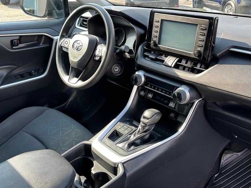 toyota RAV4 2019 - 11