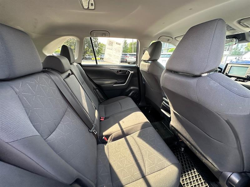 toyota RAV4 2019 - 12