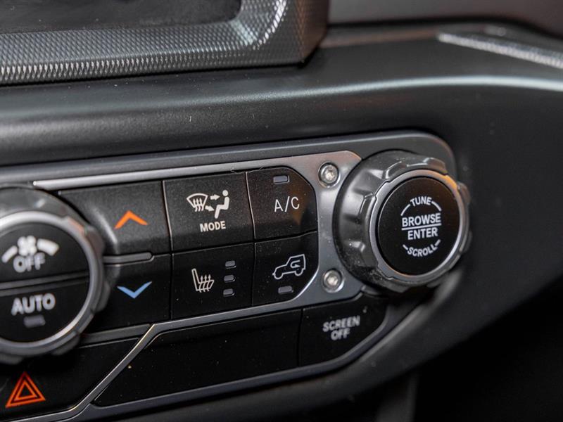jeep Wrangler 2022 - 21