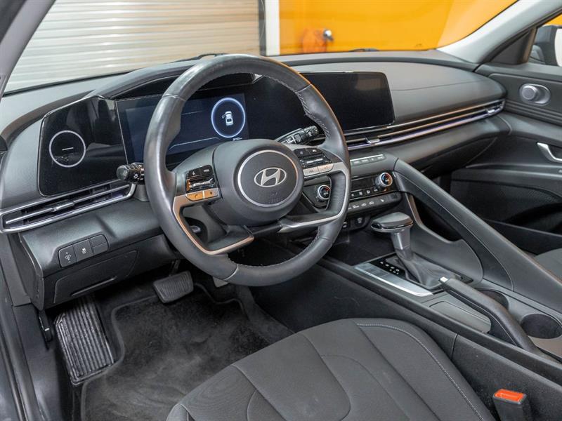hyundai Elantra 2024 - 2