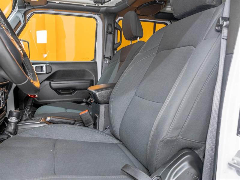 jeep Wrangler 2022 - 10