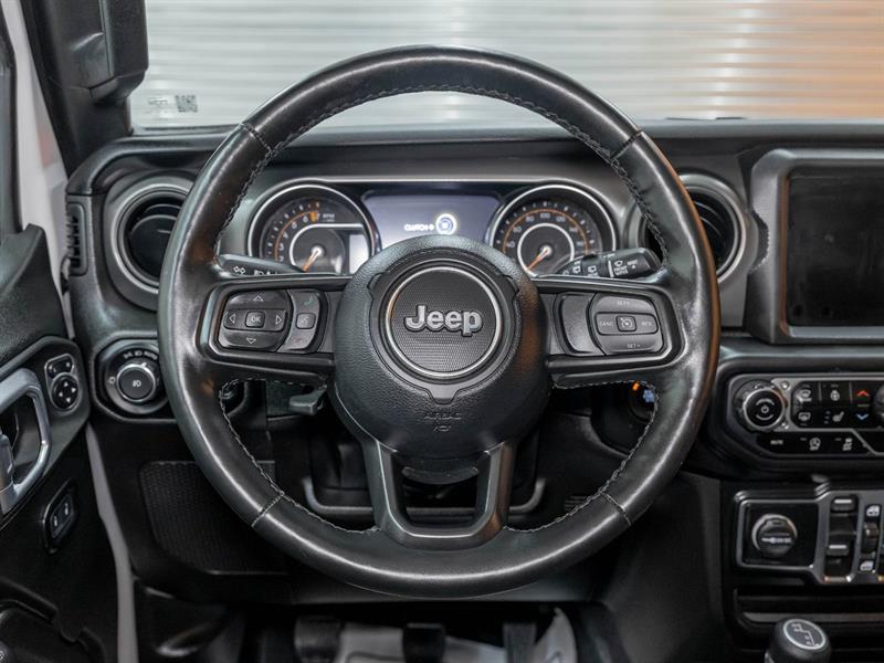 jeep Wrangler 2022 - 12