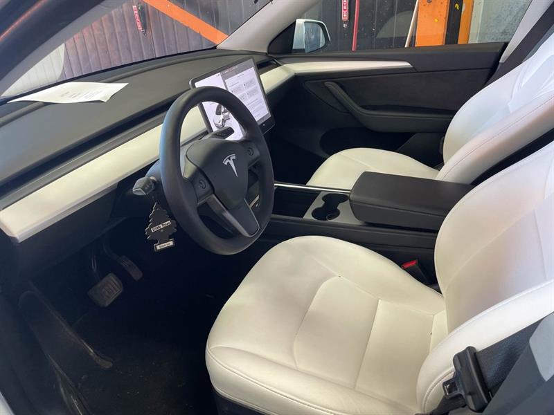 tesla Model Y 2024 - 5