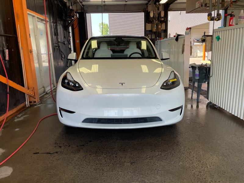 tesla Model Y 2024 - 6