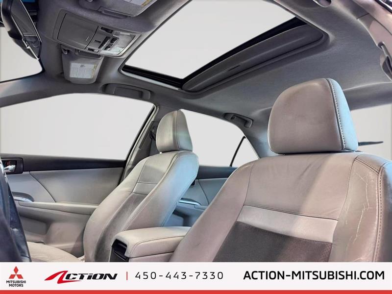 toyota Camry Hybrid 2012 - 22