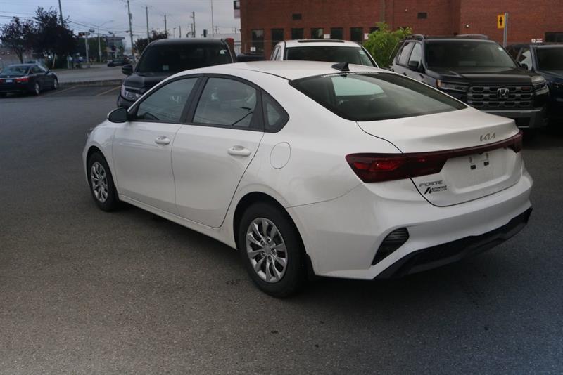 kia Forte 2023 - 3