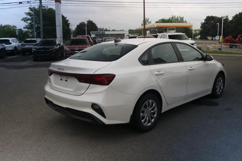 kia Forte 2023 - 4