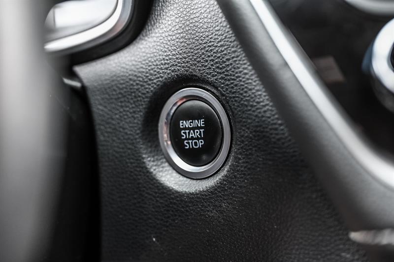 toyota Corolla Hatchback 2019 - 24