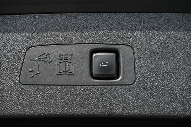 lincoln Corsair 2022 - 13
