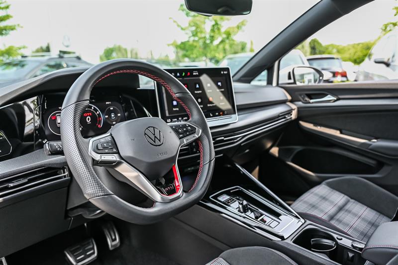 volkswagen Golf GTI 2025 - 16