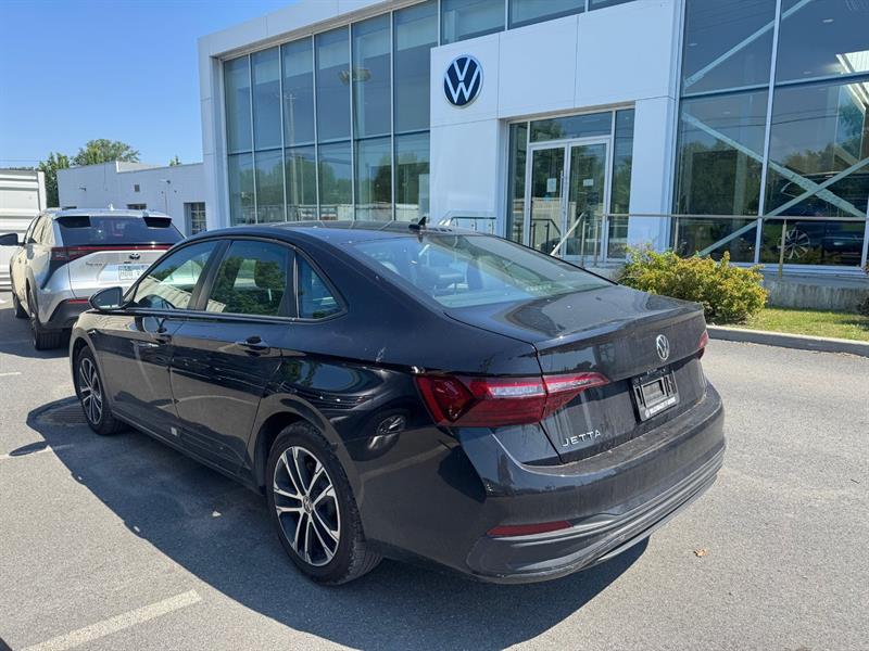 volkswagen Jetta 2022 - 13