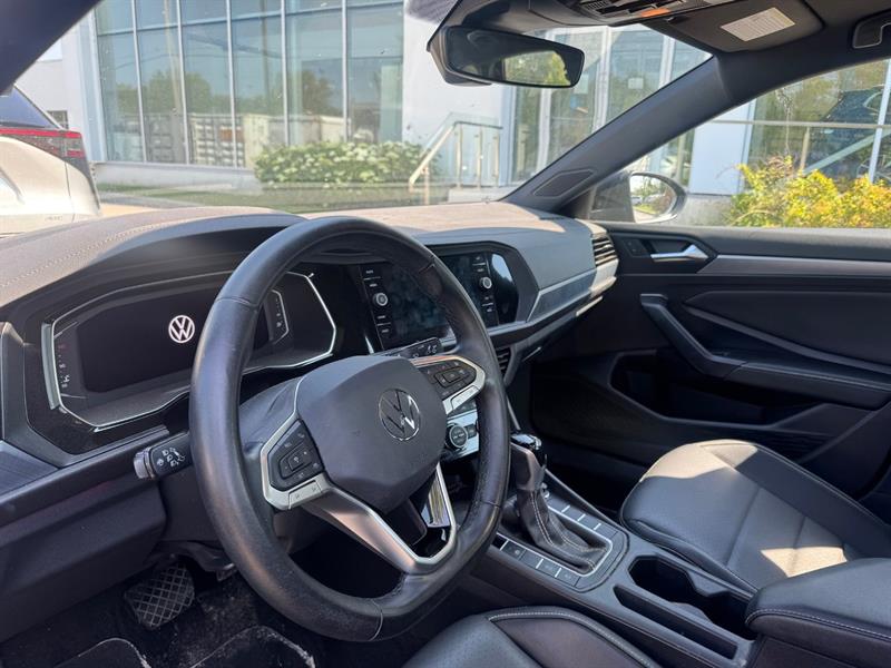 volkswagen Jetta 2022 - 14
