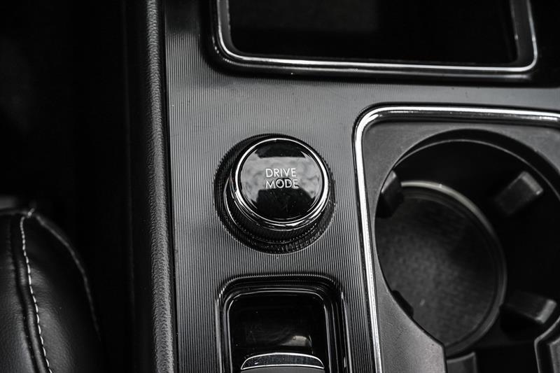 lincoln Corsair 2022 - 25