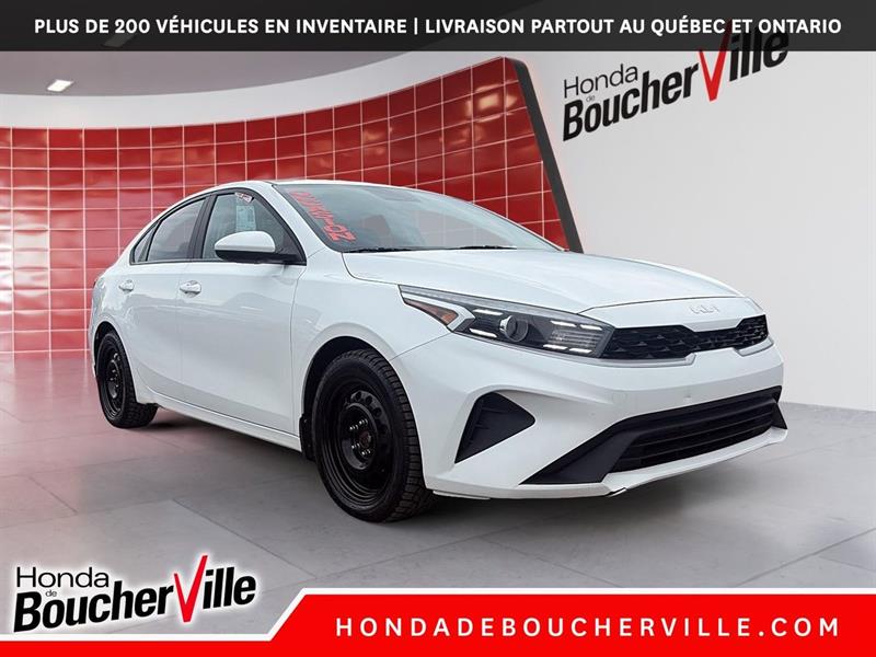 kia Forte 2023 - 11