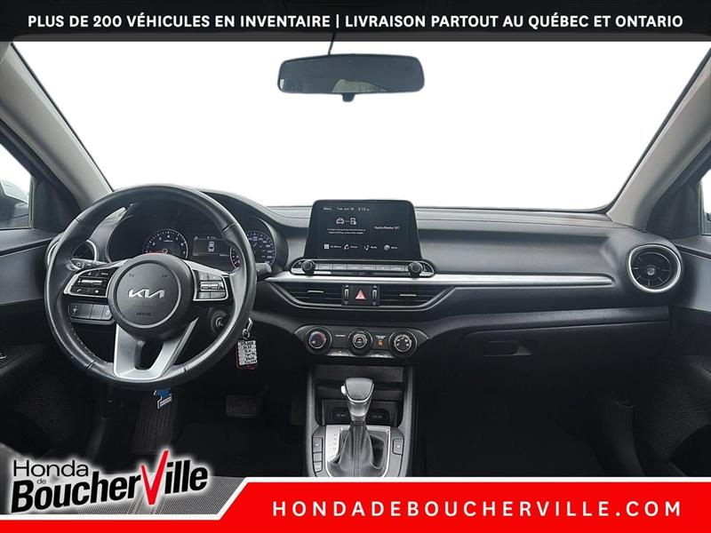 kia Forte 2023 - 17