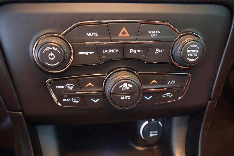 dodge Charger 2023 - 32