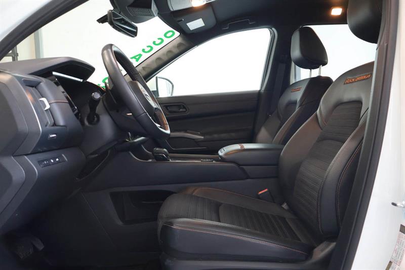 nissan Pathfinder 2025 - 10