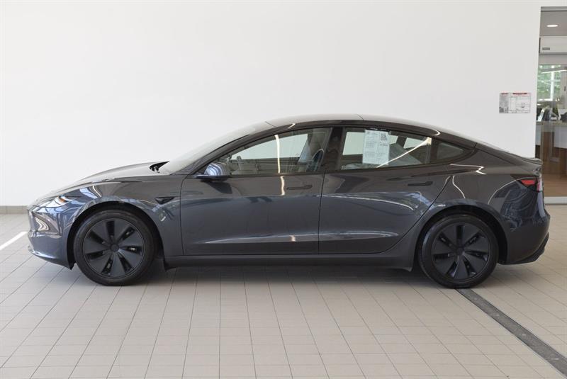 tesla Model 3 2024 - 5
