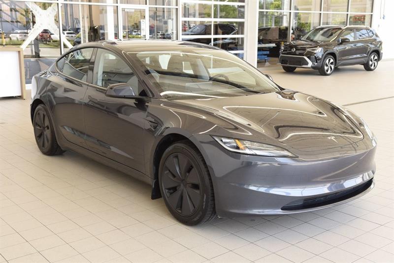 tesla Model 3 2024 - 14