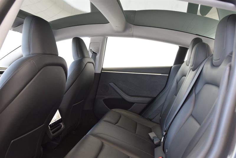 tesla Model 3 2024 - 21