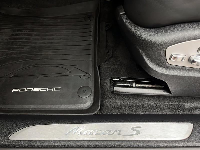 porsche Macan 2023 - 31