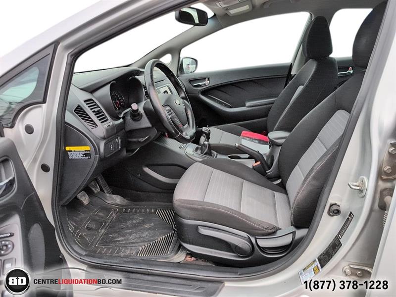 kia Forte 2015 - 11
