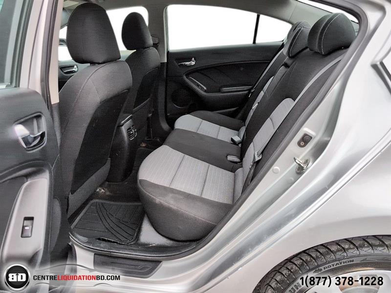 kia Forte 2015 - 12