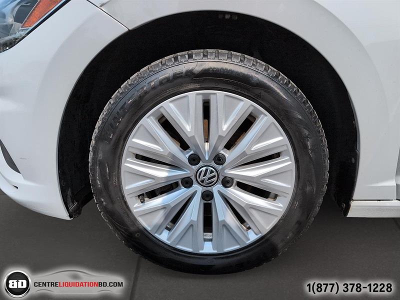 volkswagen Jetta 2019 - 12