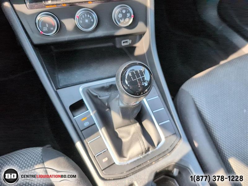 volkswagen Jetta 2019 - 21