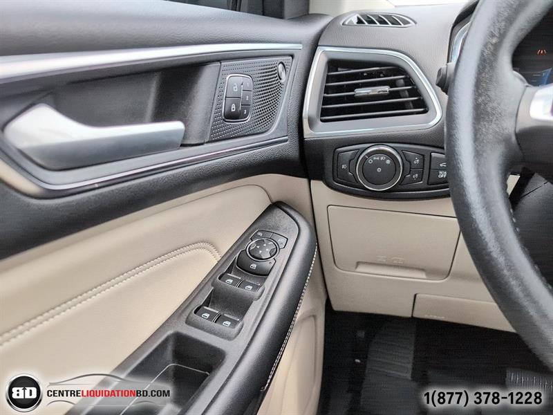 ford Edge 2021 - 17
