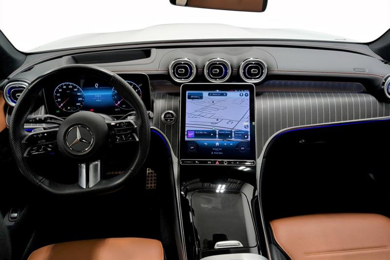 mercedes-benz GLC300 2023 - 7