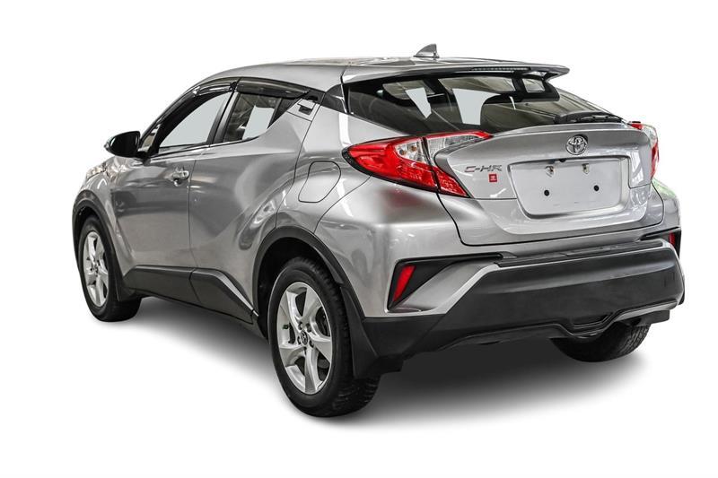 2018 Toyota C-HR - Image 10