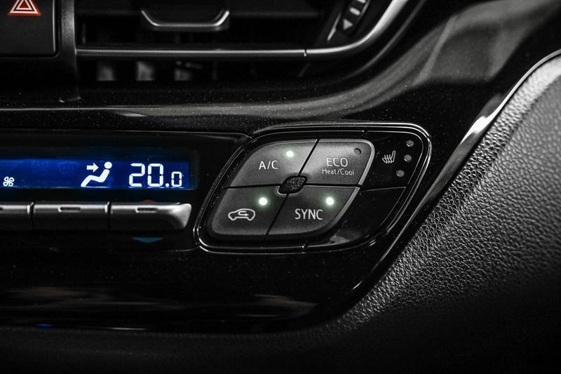 2018 Toyota C-HR - Image 24