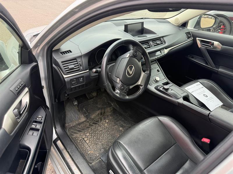 lexus CT 200h 2014 - 10