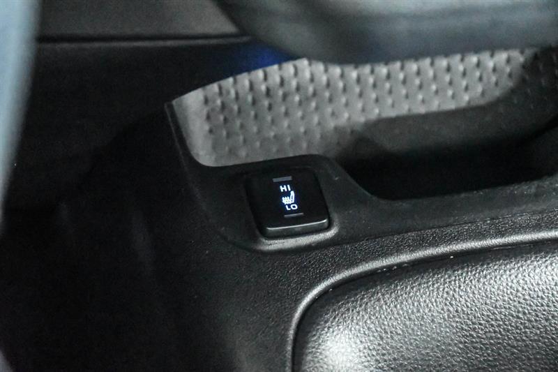2022 Toyota Corolla - Image 31