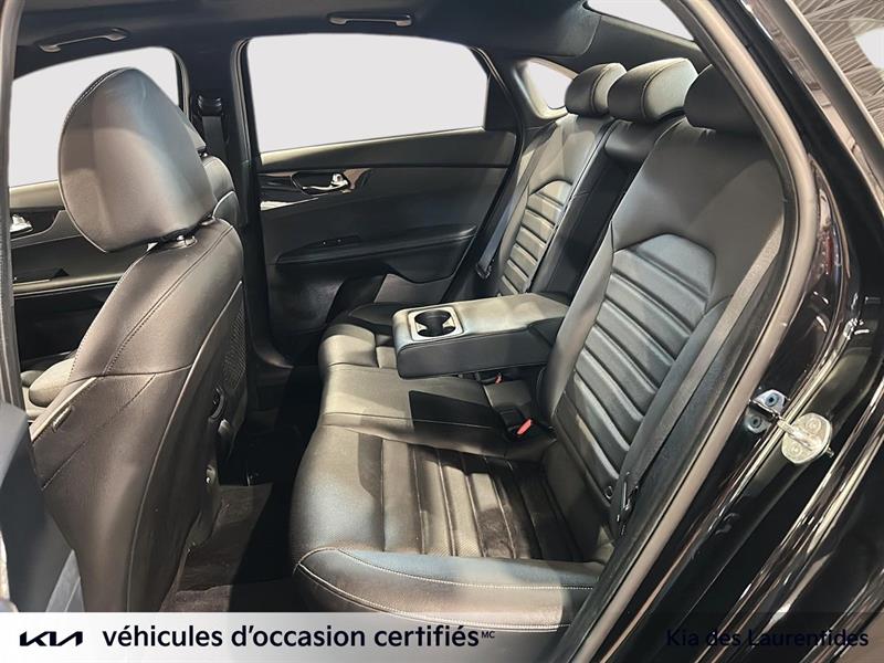 kia Forte 2022 - 25