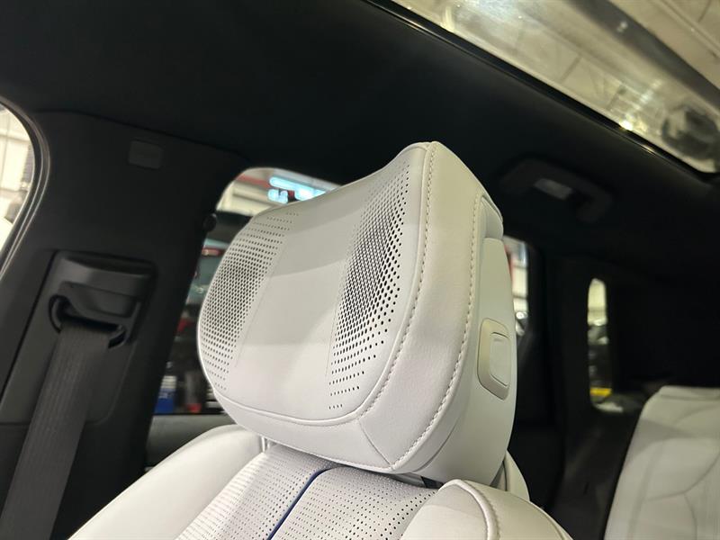 cadillac LYRIQ 2023 - 28