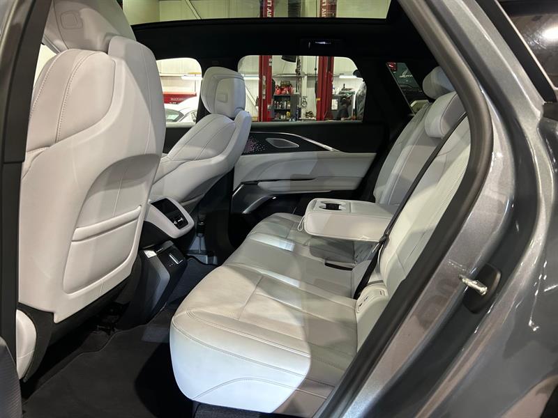 cadillac LYRIQ 2023 - 32