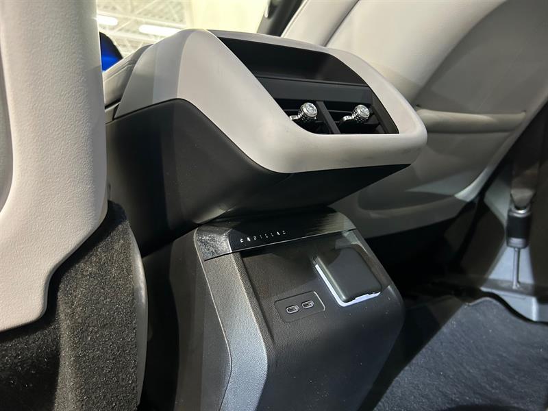cadillac LYRIQ 2023 - 33