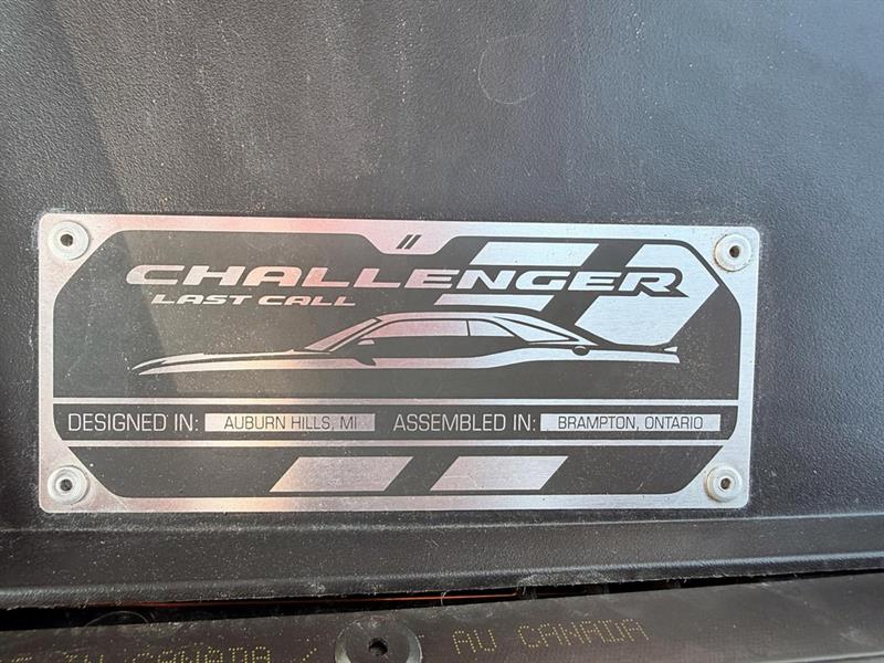 dodge Challenger 2023 - 17